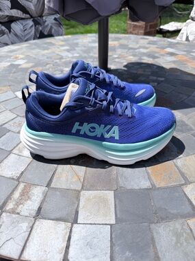 Hoka Navy Blue Running Sneakers with Mint Trim - Bondi 8s